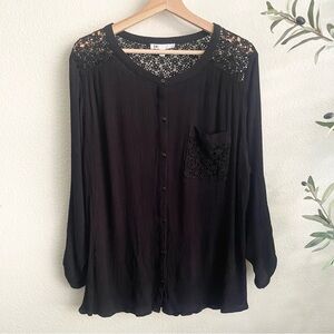 DR2 Black Lace Detail Blouse/Top in Black Women’s Size 2X